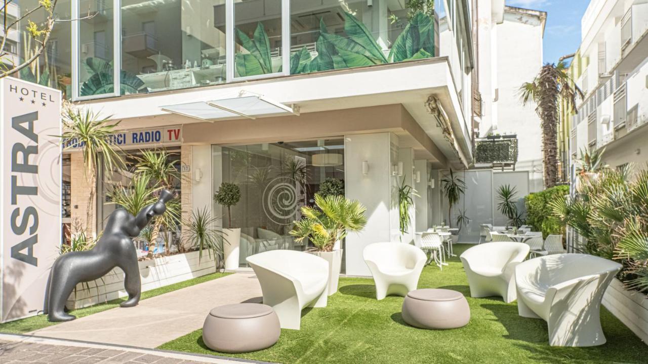 Design Hotel Astra B&B Misano Adriatico Eksteriør bilde
