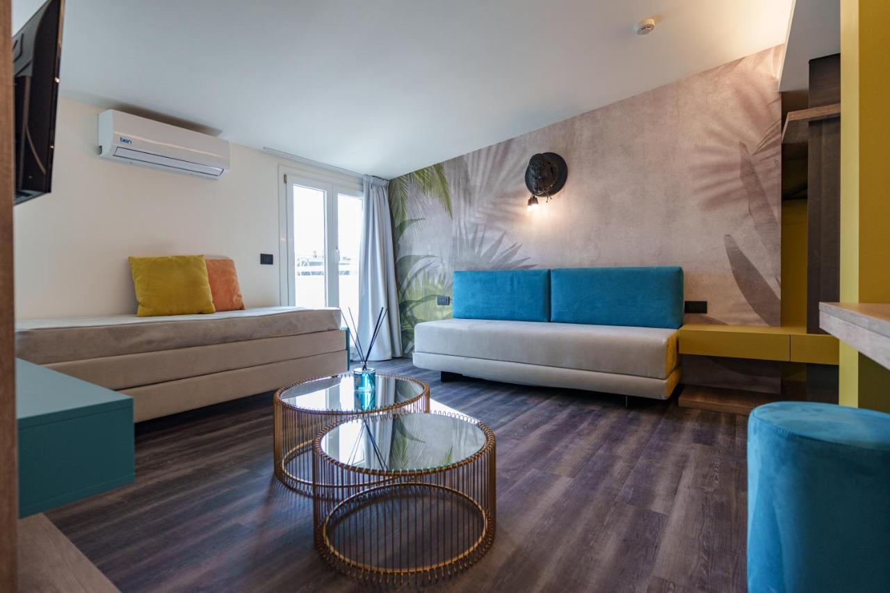 Design Hotel Astra B&B Misano Adriatico Eksteriør bilde